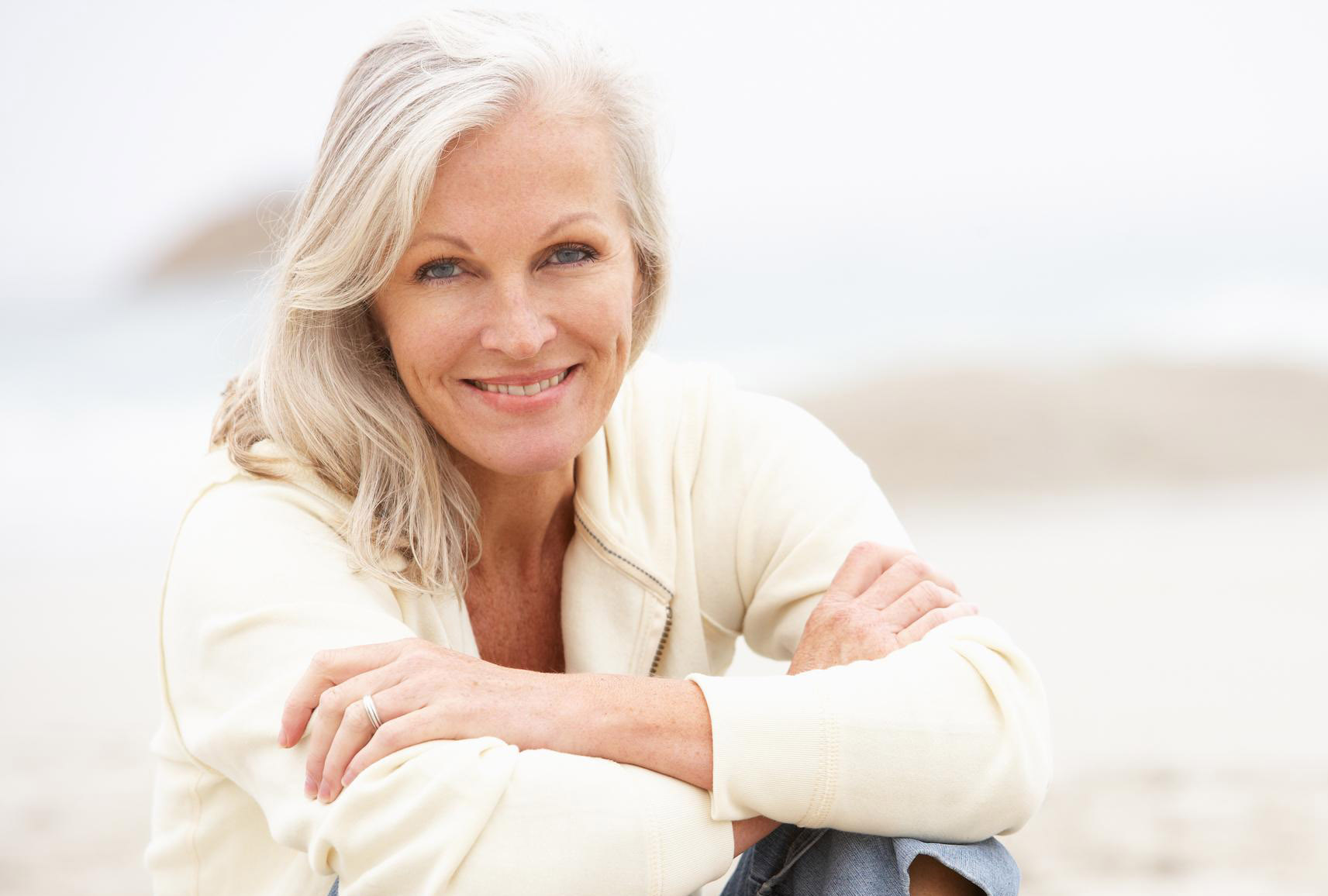 Natural tips to fight menopause